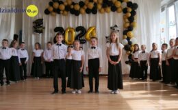 Grupa „Wiewióreczek” z Przedszkola nr 1 uroczyście pożegnały swoje przedszkole