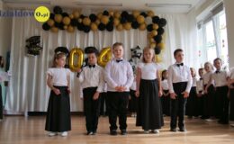 Grupa „Wiewióreczek” z Przedszkola nr 1 uroczyście pożegnały swoje przedszkole