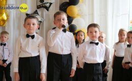 Grupa „Wiewióreczek” z Przedszkola nr 1 uroczyście pożegnały swoje przedszkole
