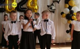Grupa „Wiewióreczek” z Przedszkola nr 1 uroczyście pożegnały swoje przedszkole