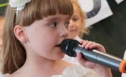 „Zajączki” pożegnały przedszkole. Przedszkole nr 5 w Działdowie