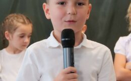 „Zajączki” pożegnały przedszkole. Przedszkole nr 5 w Działdowie