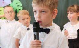 „Zajączki” pożegnały przedszkole. Przedszkole nr 5 w Działdowie