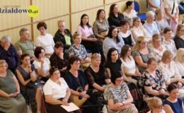 Ósmoklasiści pożegnali swoją szkołę. Szkoła Podstawowa nr 3