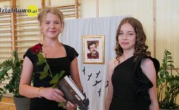 Ósmoklasiści pożegnali swoją szkołę. Szkoła Podstawowa nr 3