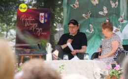 Adam Woronowicz czytał wiersze Zofii Hoffer – pierwsza odsłona tegorocznych „Poetyckich Wieczorów”