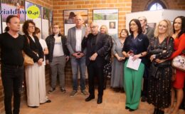 Zapraszamy do wejścia w piękny świat ptaków Marii Wilkowskiej – wyjątkowa wystawa w Galerii Akwarium