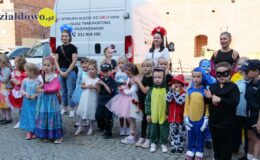 Bajeczna i kolorowa Parada Postaci Bajkowych
