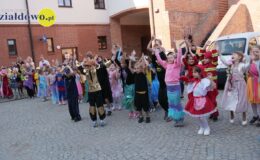 Bajeczna i kolorowa Parada Postaci Bajkowych