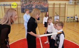 Uroczystość pasowania na ucznia w Szkole Podstawowej nr 3
