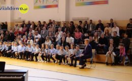 Pasowanie na ucznia i Dzień Edukacji Narodowej w  „Jedynce”
