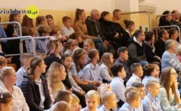 Pasowanie na ucznia i Dzień Edukacji Narodowej w  „Jedynce”