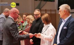 Pasowanie na ucznia i Dzień Edukacji Narodowej w  „Jedynce”