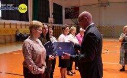 Pasowanie na ucznia i Dzień Edukacji Narodowej w  „Jedynce”