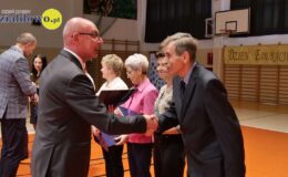 Pasowanie na ucznia i Dzień Edukacji Narodowej w  „Jedynce”