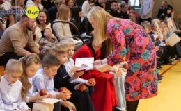 Pasowanie na ucznia i Dzień Edukacji Narodowej w  „Jedynce”