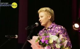 Ksiądz Stanisław Kadziński i wójt Mirosław Zieliński z Bursztynowymi Łukami