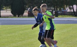 „Trójka” wygrała Turniej Piłki Nożnej Chłopców klas VIII i młodsi