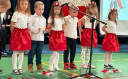 Zespół Placówek Oświatowych nr 2 w Działdowie uczcił 106. rocznicę odzyskania przez Polskę niepodległości