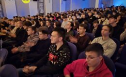Waldemar Mierzwa na spotkaniu z młodzieżą o Mazurach i nie tylko