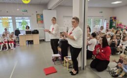 Mali patrioci z Przedszkola nr 4 świętują niepodległość