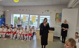 Mali patrioci z Przedszkola nr 4 świętują niepodległość