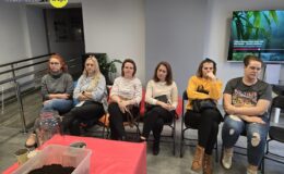 Las w słoiku – pomysł na świąteczny prezent