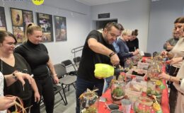 Las w słoiku – pomysł na świąteczny prezent