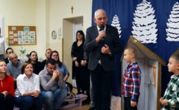 Jasełka bożonarodzeniowe u Jeżyków z Przedszkola nr 1