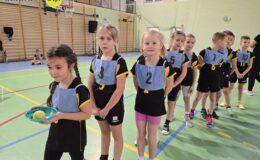 Mikołajkowy „Pierwszy Start” wygrała drużyna z SP nr 4