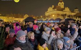 Jarmark Świąteczny i rozświetlenie choinki