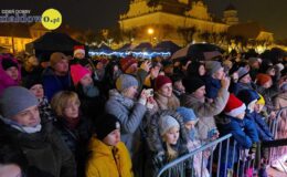 Jarmark Świąteczny i rozświetlenie choinki