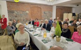 Świąteczne spotkanie naszych seniorów z UTW i Związku Emerytów