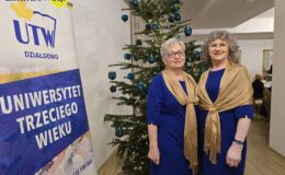 Świąteczne spotkanie naszych seniorów z UTW i Związku Emerytów