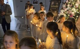 Świąteczny koncert uczniów i nauczycieli szkoły muzycznej
