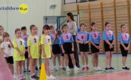 Mikołajkowy „Pierwszy Start” wygrała drużyna z SP nr 4