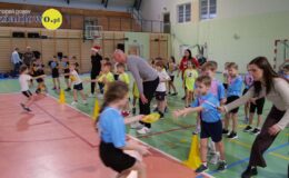 Mikołajkowy „Pierwszy Start” wygrała drużyna z SP nr 4