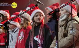 Jarmark Świąteczny i rozświetlenie choinki