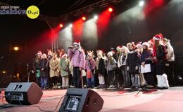 Jarmark Świąteczny i rozświetlenie choinki