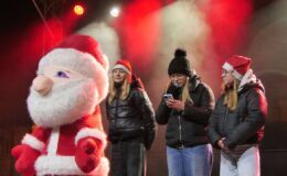 Jarmark Świąteczny i rozświetlenie choinki