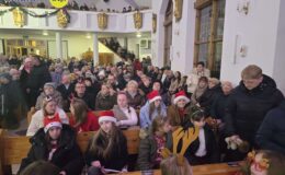 „Niech stanie się światło” – kolędowanie z Our Voice