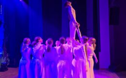 „Malutka Czarownica” oczarowała publiczność – widowisko w Miejskim Domu Kultury