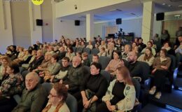 „Malutka Czarownica” oczarowała publiczność – widowisko w Miejskim Domu Kultury