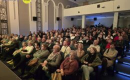 „Malutka Czarownica” oczarowała publiczność – widowisko w Miejskim Domu Kultury