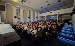 Czy można znaleźć receptę na szczęcie? – spektakl w domu kultury