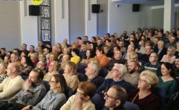 Czy można znaleźć receptę na szczęcie? – spektakl w domu kultury