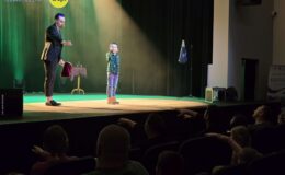 Pokaz iluzji w Miejskim Domu Kultury