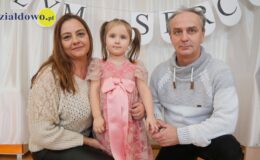 „Wiewiórki” złożyły życzenia z okazji Dnia Babci i Dziadka