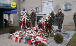 Obchody Dnia Pamięci Ofiar Obu Totalitaryzmów na Warmii i Mazurach 2025