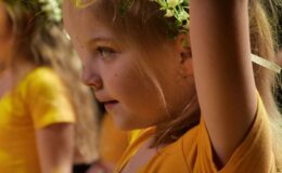 „Malutka Czarownica” oczarowała publiczność – widowisko w Miejskim Domu Kultury